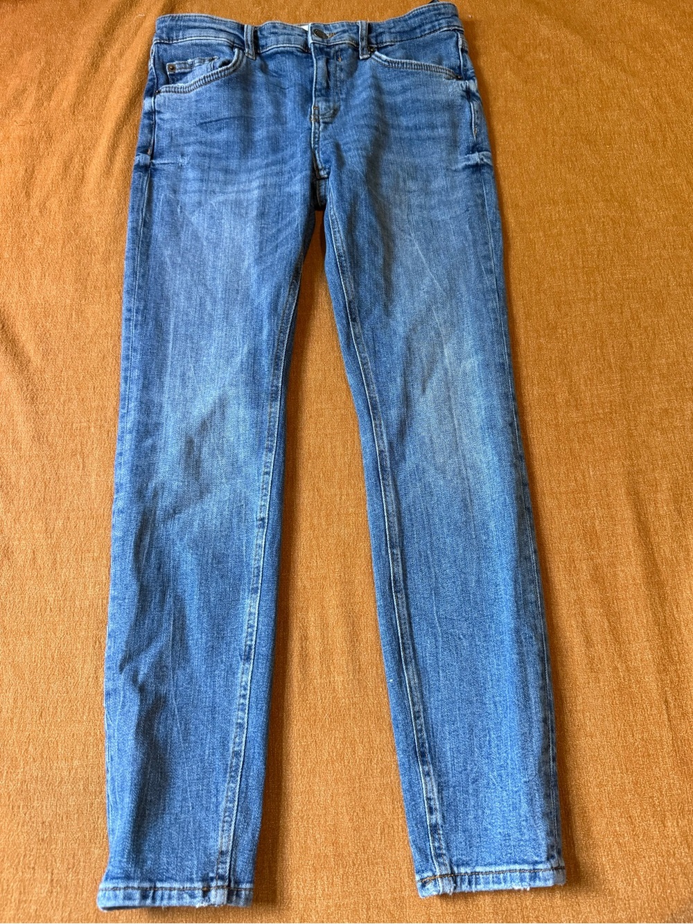 Zara Women’s mid rise skinny jeans size 6